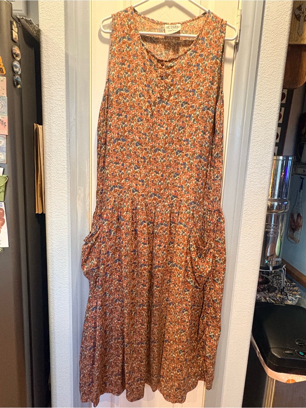Sleeveless Floral Midi Dress by RUE HARGROVE - Rust Multi
